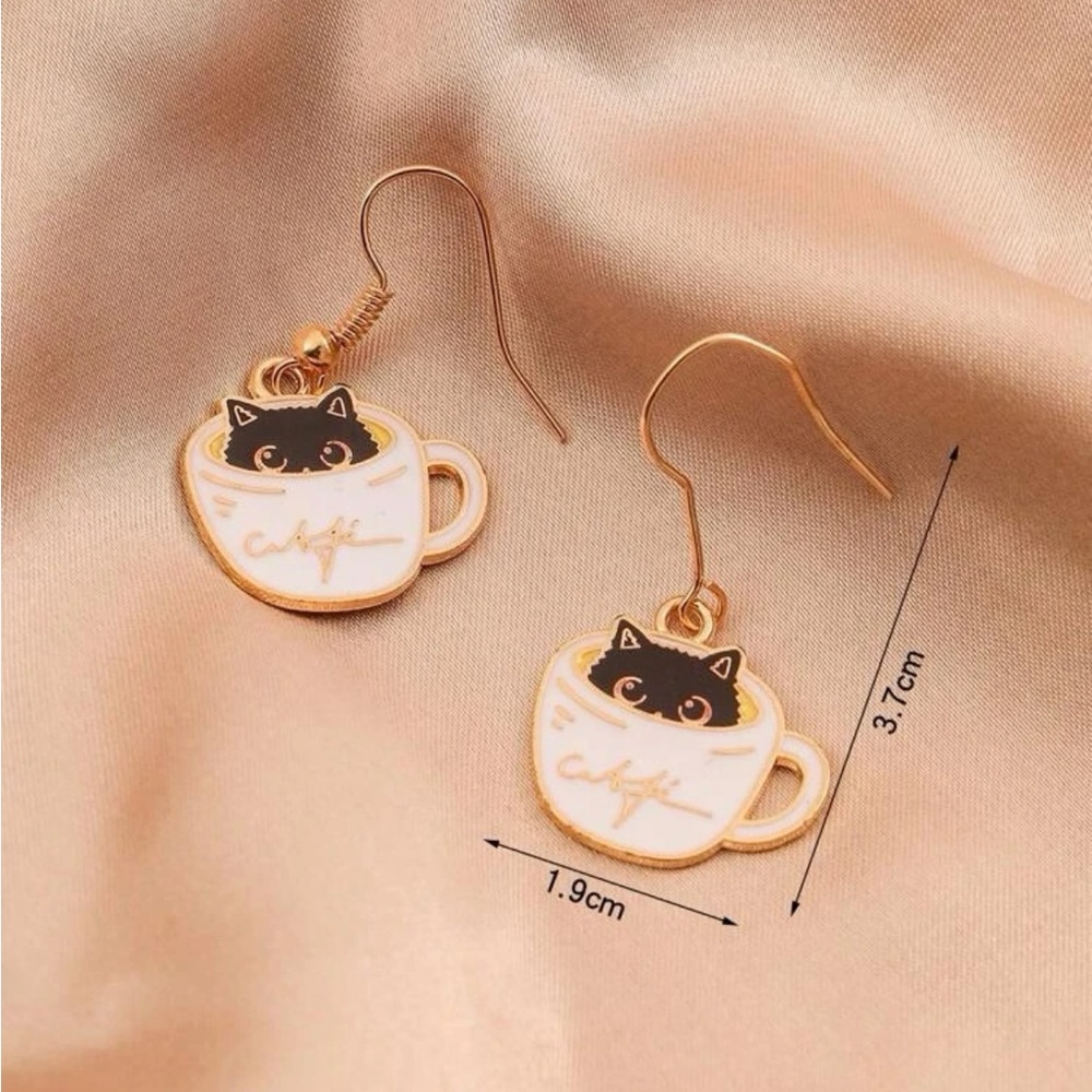 🛍️2/$20 🐈‍⬛Cafe Black Cat in a Coffee Cup Earrings, New